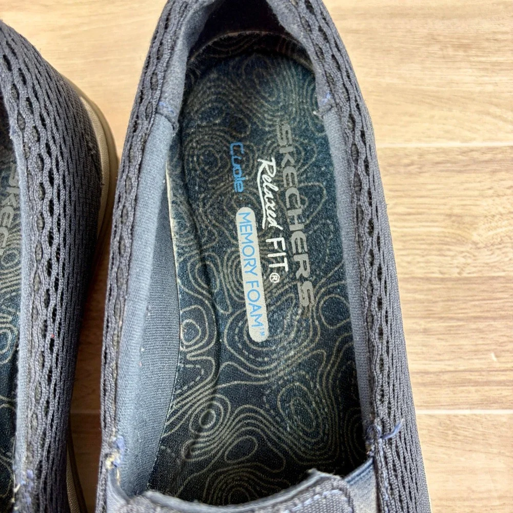 Skechers Reggae Fest Willow Navy Blue Mesh Slip On Relaxed Fit Shoes Womens 6.5
